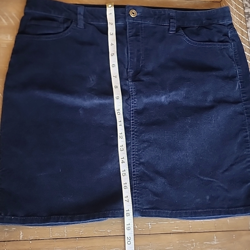 Tommy Hilfiger Dark Blue Corduroy Stretch Skirt Women's Size 14 Like New - Picture 5 of 5